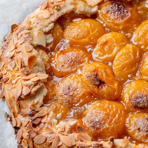 Aprikosen-Galette Rezept: Rustikales Sommerdessert in 45 Min